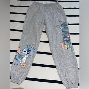 Women’s Gray Disney Stitch Graphic Sweatpants *Like New*